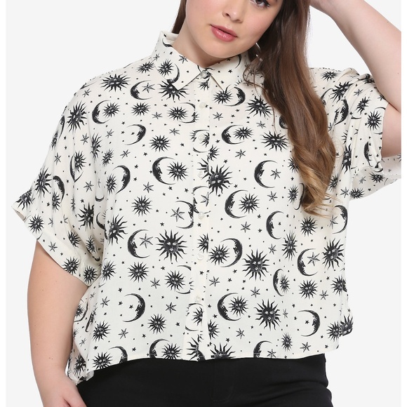 Hot Topic Moon Sun Button Down Shirt 